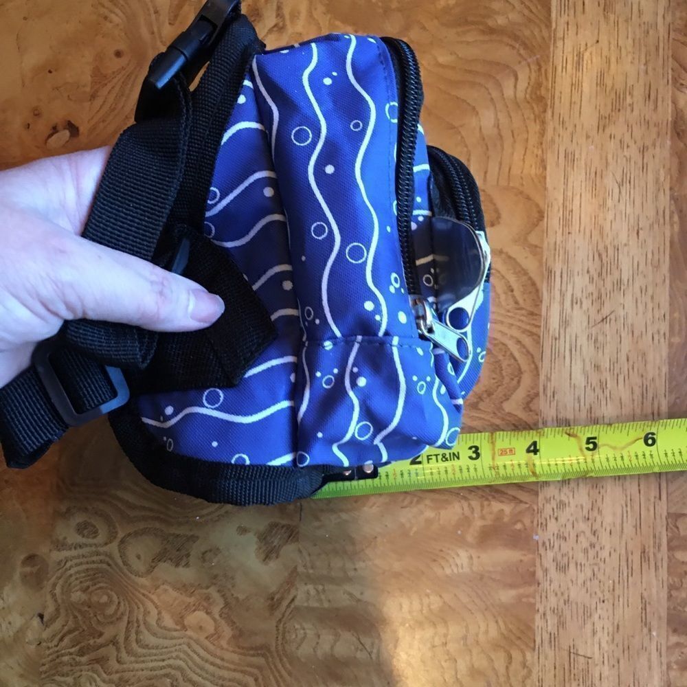 LITTLE DOGGIE Backpack! - Picture 3 of 12
